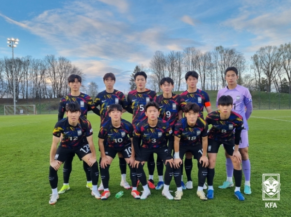 3월 독일 뮌헨 전지훈련 당시 U-17 대표팀 경기 장면