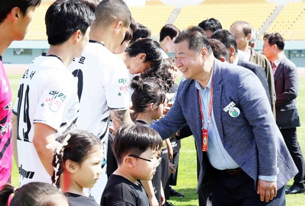 파주시민축구단, 2024 K3리그 홈 개막경기에 5천 관중 몰렸다