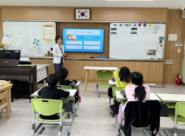 울진군 치매극복선도학교, 치매파트너 양성 교육 실시