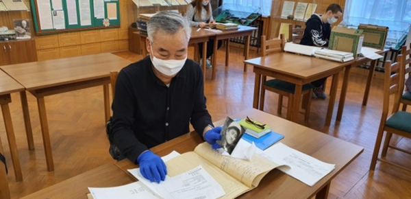 [우랄지방의 ‘니즈니 따길’시의 고문서기록보관소]