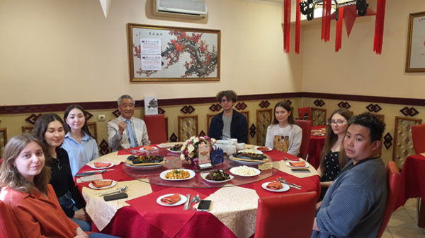 [출판기념회 참가자]