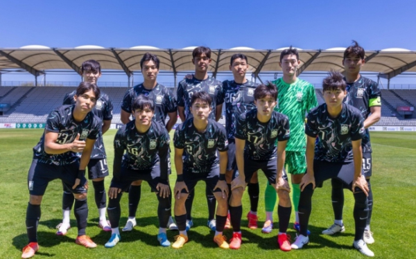 코트디부아르와의 경기에 선발 출전한 남자 U-21 선발팀 11명의 모습.(모리스 레벨로 대회 조직위 제공)