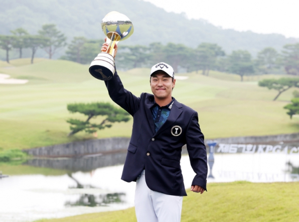 ‘제67회 KPGA 선수권대회 WITH A-ONE CC’ 챔피언 전가람