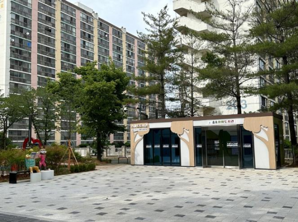 김제시립도서관, 검산근린 공원 내 숲·아이 스마트 도서관 2호점 오픈