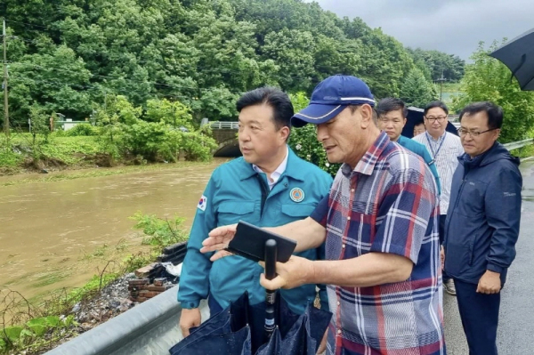 최재구 예산군수 응급복구 현장 방문