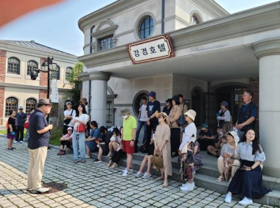 논산시 강경의 과거와 미래를 만나는 체류형 관광 투어,‘감탄 연발’