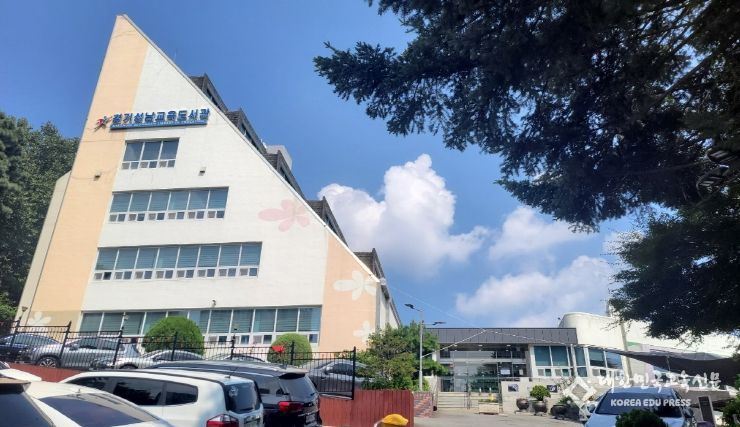 경기성남교육도서관, 독서전문가와 함께하는 늘봄학교 인성교육 지원 재능기부자-학교 연결하는 지역교육협력 추진