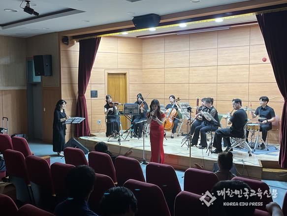 경산시립도서관 '함께 그리는 음악 스케치' 찾아가는 음악회 개최