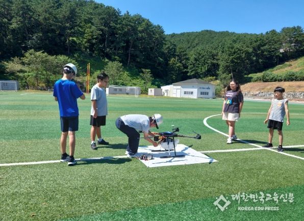 거제대학교 HiVE센터와 함께한 학교 밖 청소년 드론 자격증반