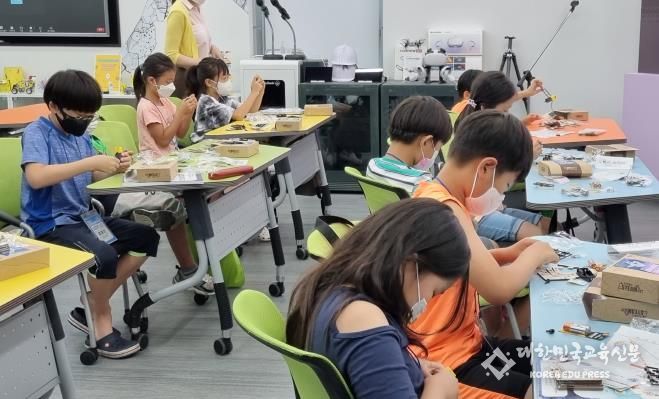 금천구, 교과목 연계 인공지능 수업... ‘학교로 찾아가는 금천미래과학교실’ 운영