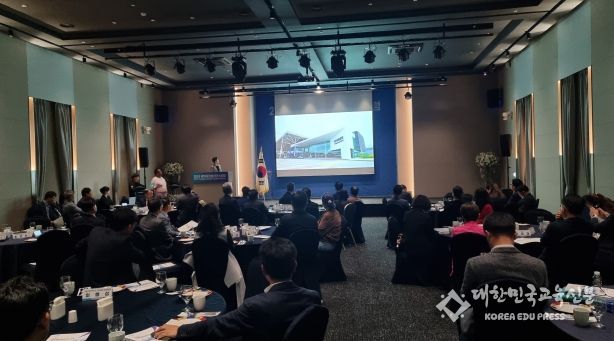 충북도, 해외명예대사 등 초청 글로벌리더스포럼 개최