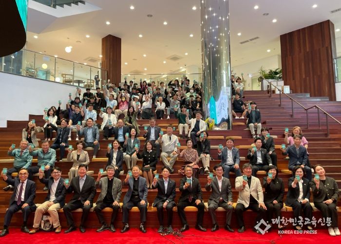 발달장애인 카페 ‘뜨란 화도점’ 이석영뉴미디어도서관에 개소