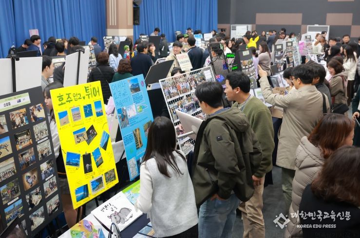 전북교육청, 국제교류수업 성과발표회 전시