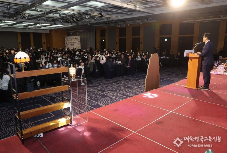 충북교육청, 「손끝으로 한 권, 그대는 학생 작가」 출판기념회 열어