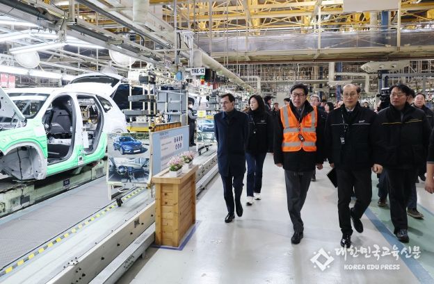 부산시, 세계적(글로벌) 전기차 시대를 열다!… 박형준 시장, 르노코리아 전기차 생산 전격 지원 나서