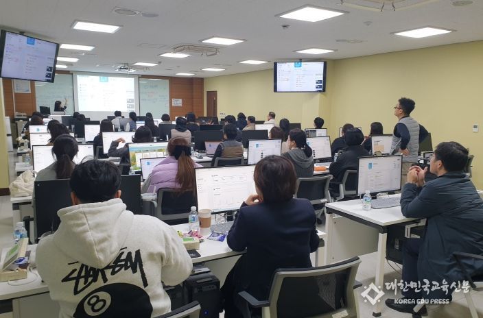 한국교과서협회와 AIDT 발행사 공동으로 ‘AIDT 효용성 인식 조사’ 실시